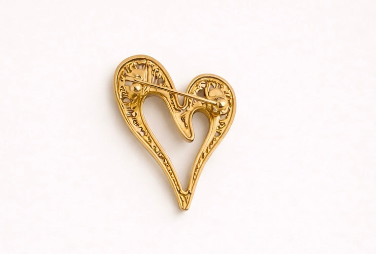 Love Broche